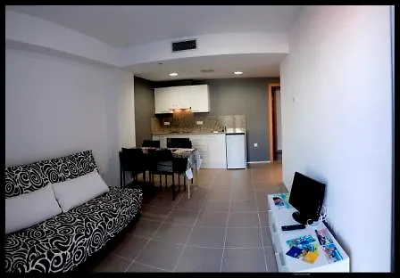 Niu D'or Otel 2*